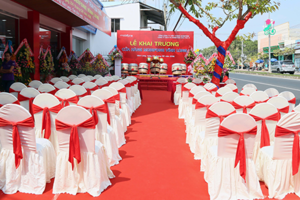 Cho Thuê Bàn Ghế Khai Trương Tại HCM Và Các Tỉnh