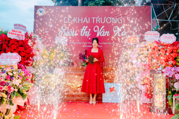 Thuê MC Dẫn Chương Trình Tạo Điểm Nhấn Cho Sự Kiện