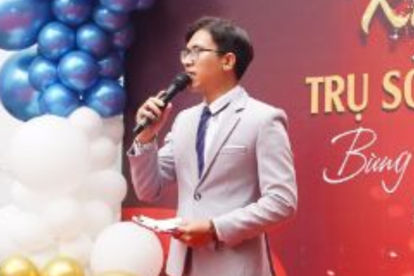 Thuê MC Sự Kiện Chuyên Nghiệp Cho Doanh Nghiệp Và Khai Trương