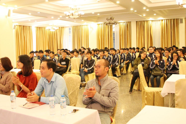 Tổ Chức Hội Nghị Khách Hàng Nhơn Trạch
