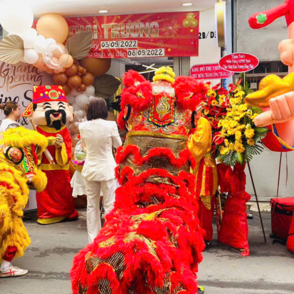 Múa Lân Long Trường - Biểu Diễn Ấn Tượng - Giá Tốt