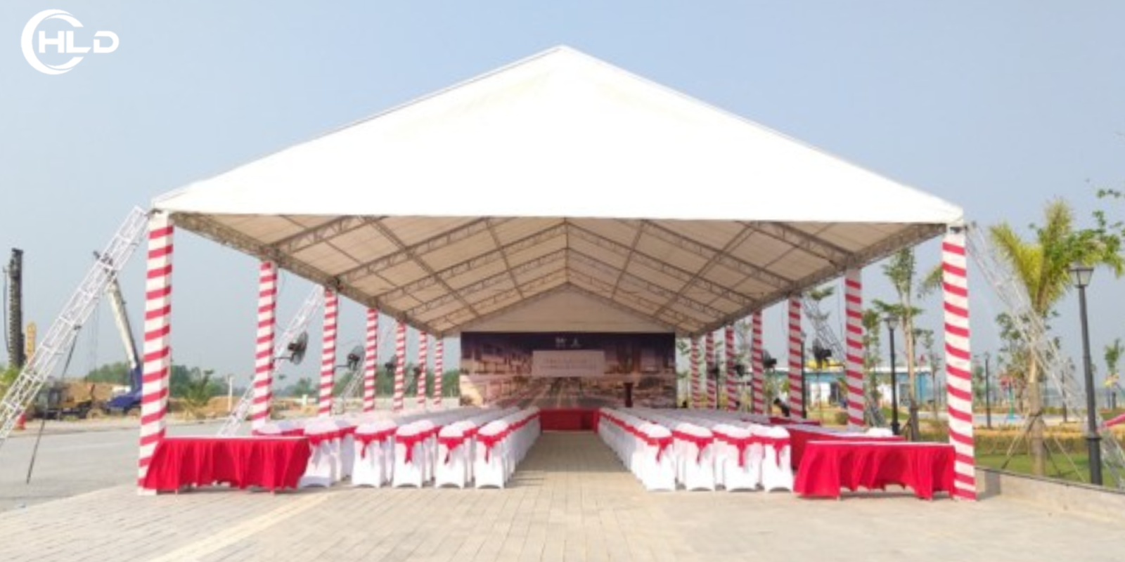 Thuê Bạt Sự Kiện Che Nắng Che Mưa Cho Event
