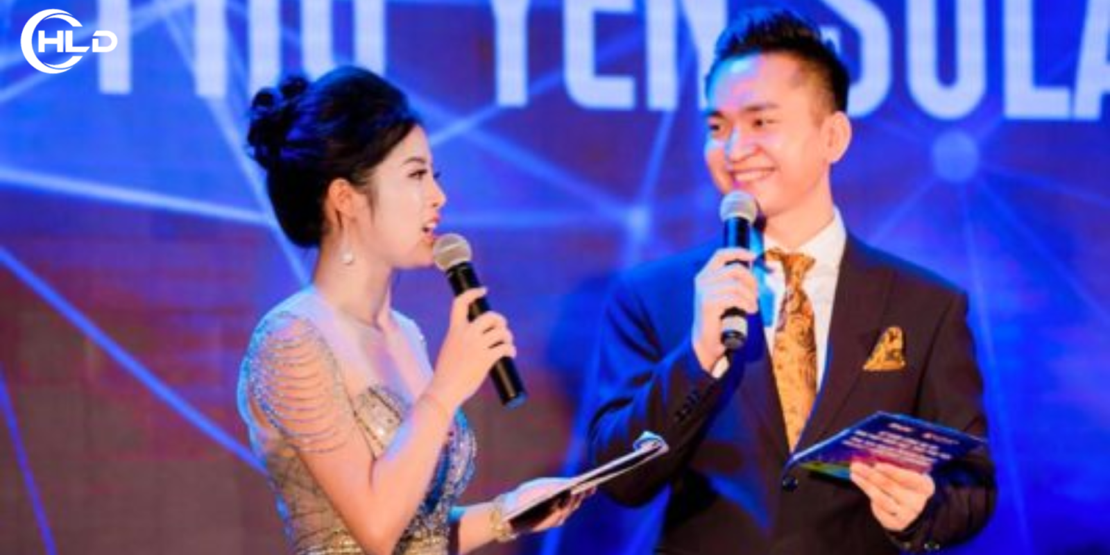 Cho Thuê MC Tiệc Tất Niên Tạo Không Khí Sôi Động