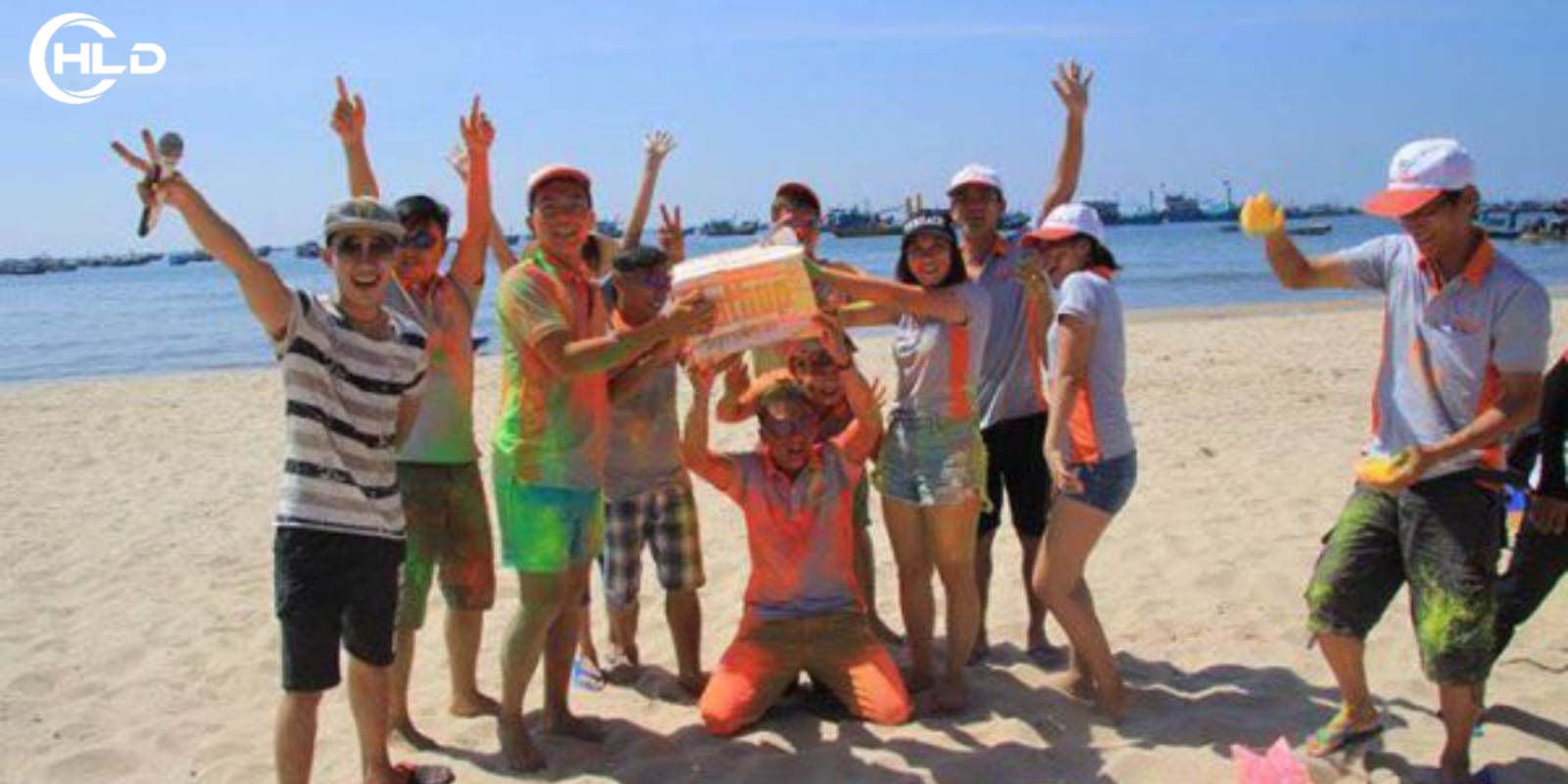 Giá Thuê MC Hoạt Náo Cho Sự Kiện Ngoài Trời Và Team Building