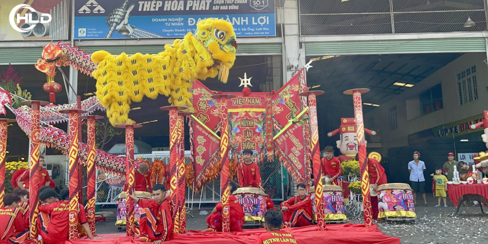 Múa Lân Long Trường - Biểu Diễn Ấn Tượng - Giá Tốt