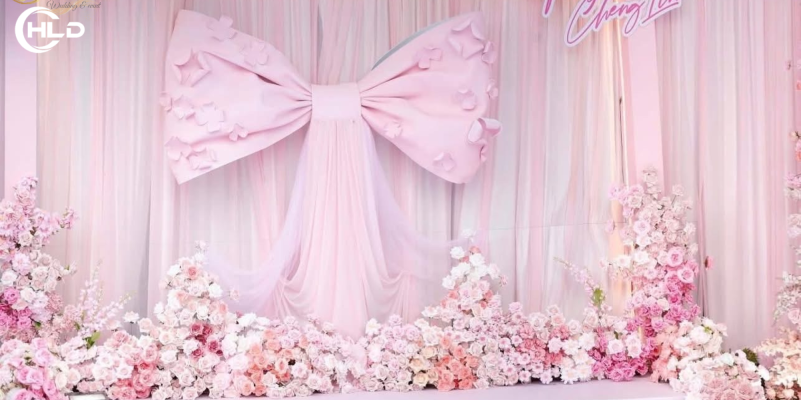 Hoa trang trí đám cưới cao cấp tone pastel sang trọng tinh tế từng chi tiết