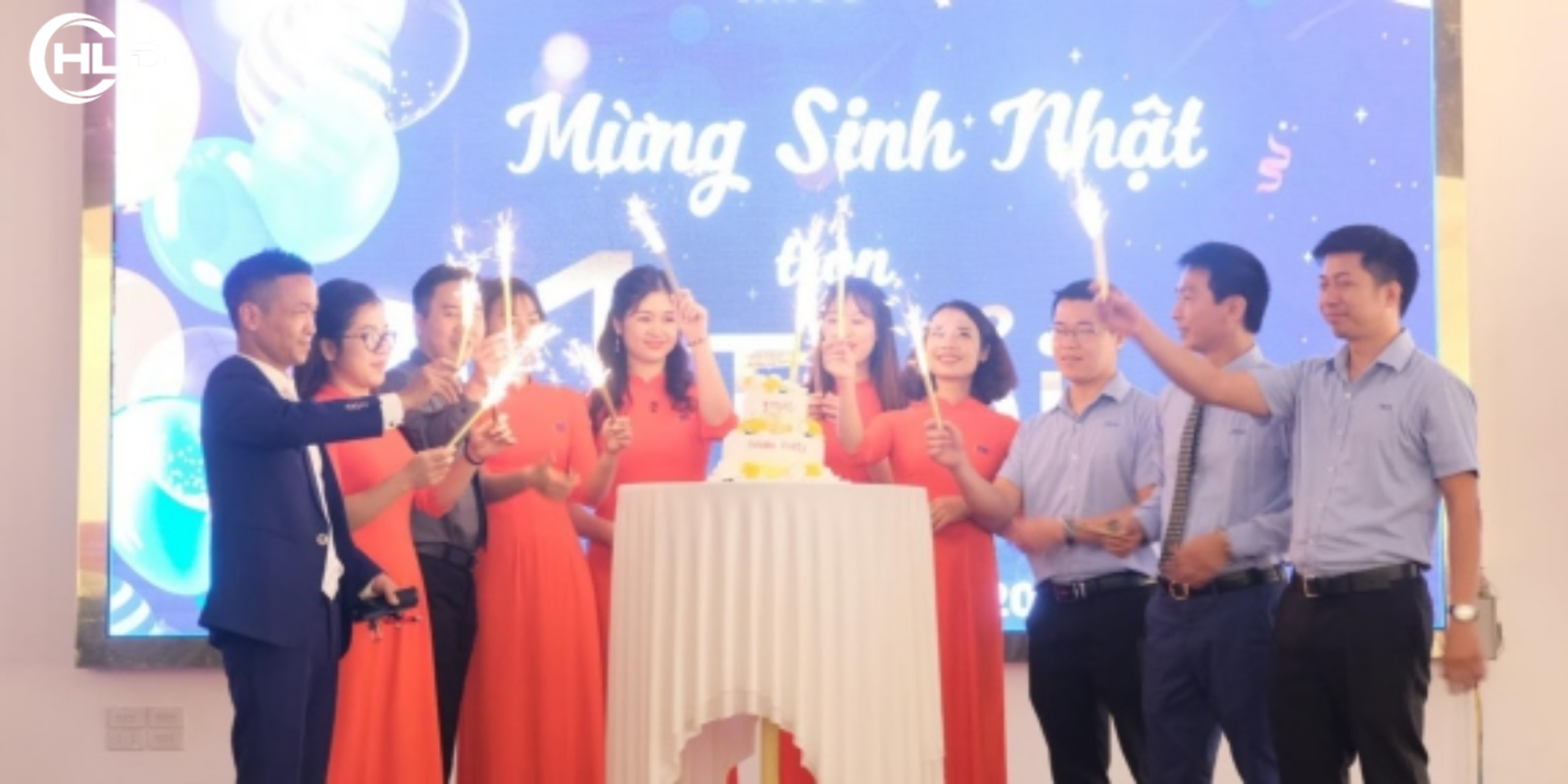 Bảng Giá Thuê Ca Sĩ Hát Sự Kiện Theo Dòng Nhạc Và Concept