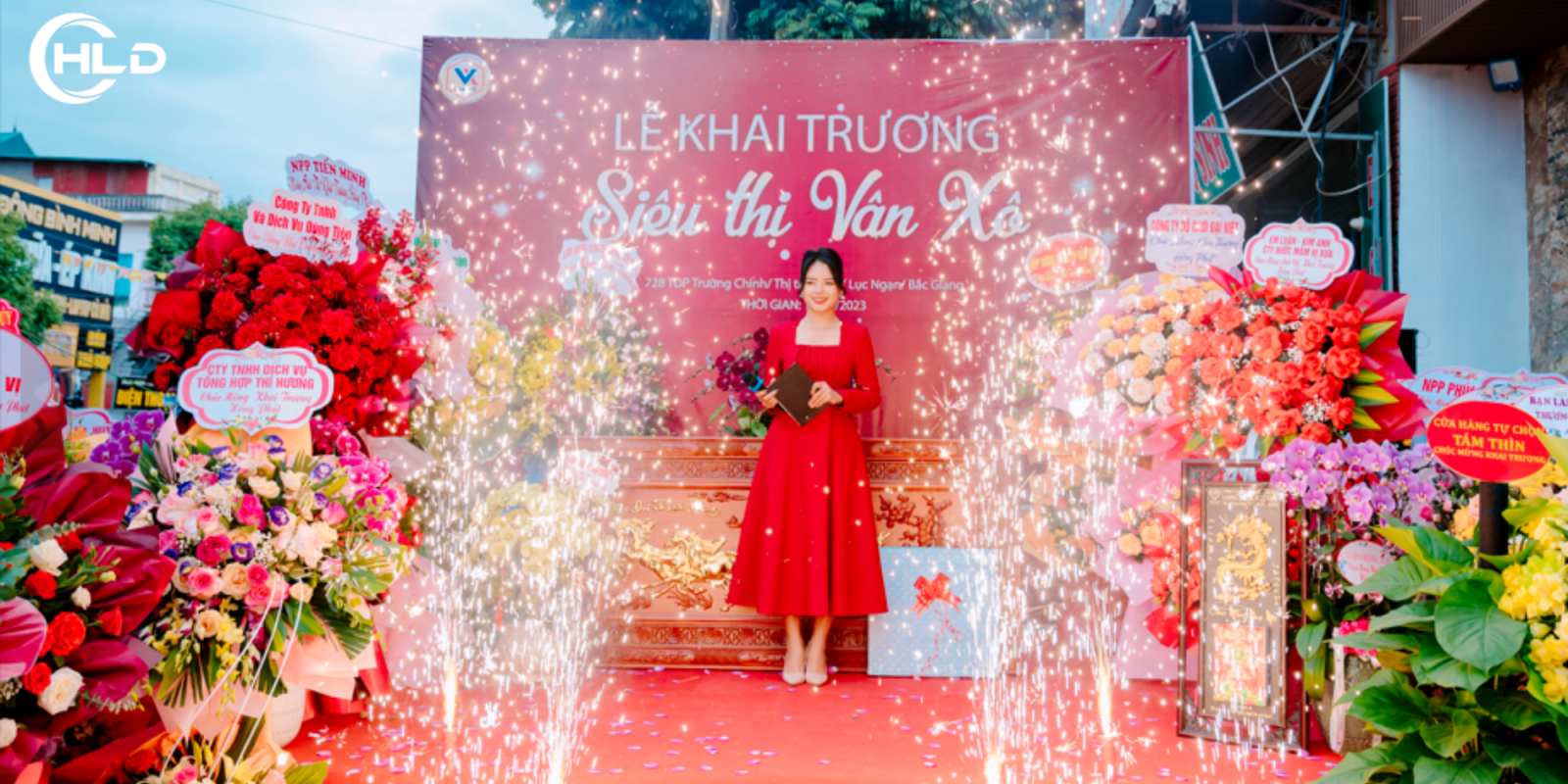 Thuê MC Dẫn Chương Trình Tạo Điểm Nhấn Cho Sự Kiện