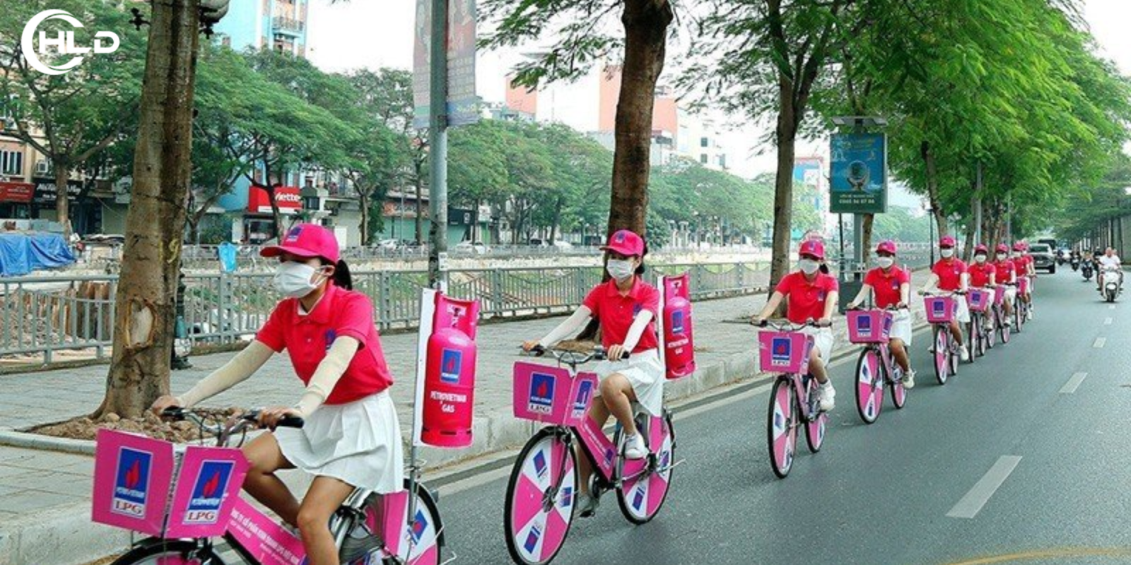 Cho Thuê PG Chạy Roadshow Tạo Sự Thu Hút Cho Nhãn Hàng