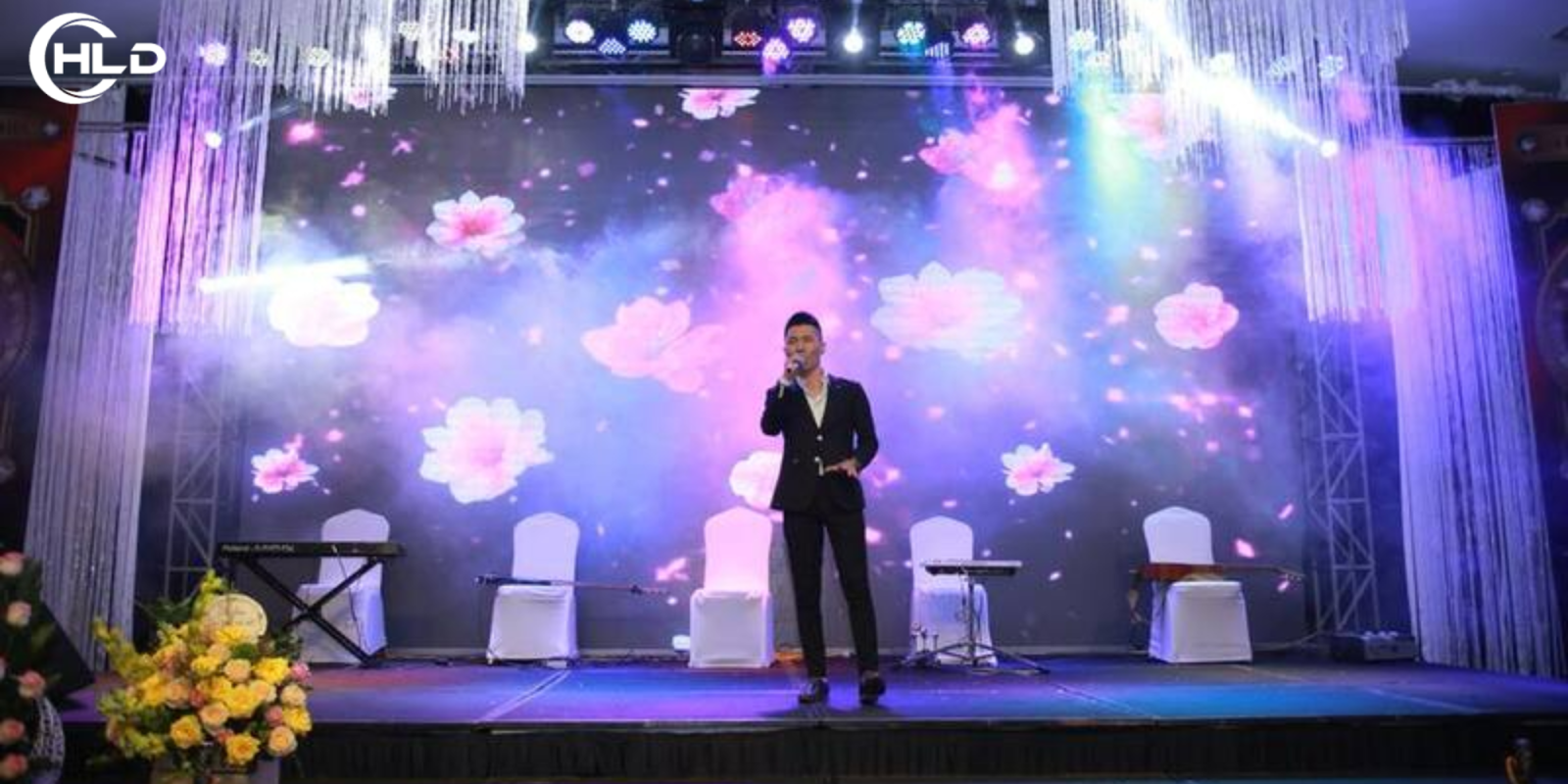 Bảng Giá Thuê Ca Sĩ Hát Đám Cưới Nhiều Gói Lựa Chọn