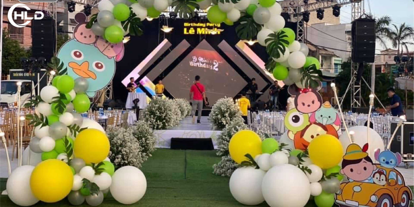 Thi Công Backdrop Sinh Nhật Trang Trí Concept Theo Yêu Cầu