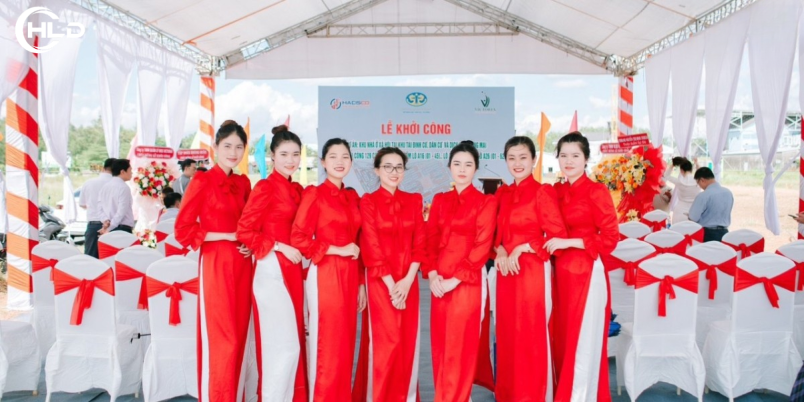 Cho Thuê PG Biểu Diễn Và Tiếp Khách Chuyên Nghiệp
