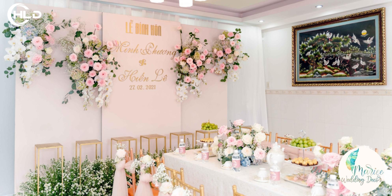 Trang trí đám hỏi sang trọng chuẩn lễ nghi hai họ ấn tượng ngay từ cổng vào