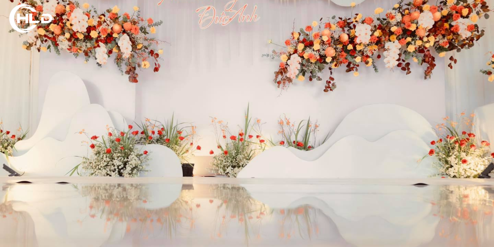 Thi Công Backdrop Cưới Thiết Kế Trang Trí Lễ Cưới Ấn Tượng